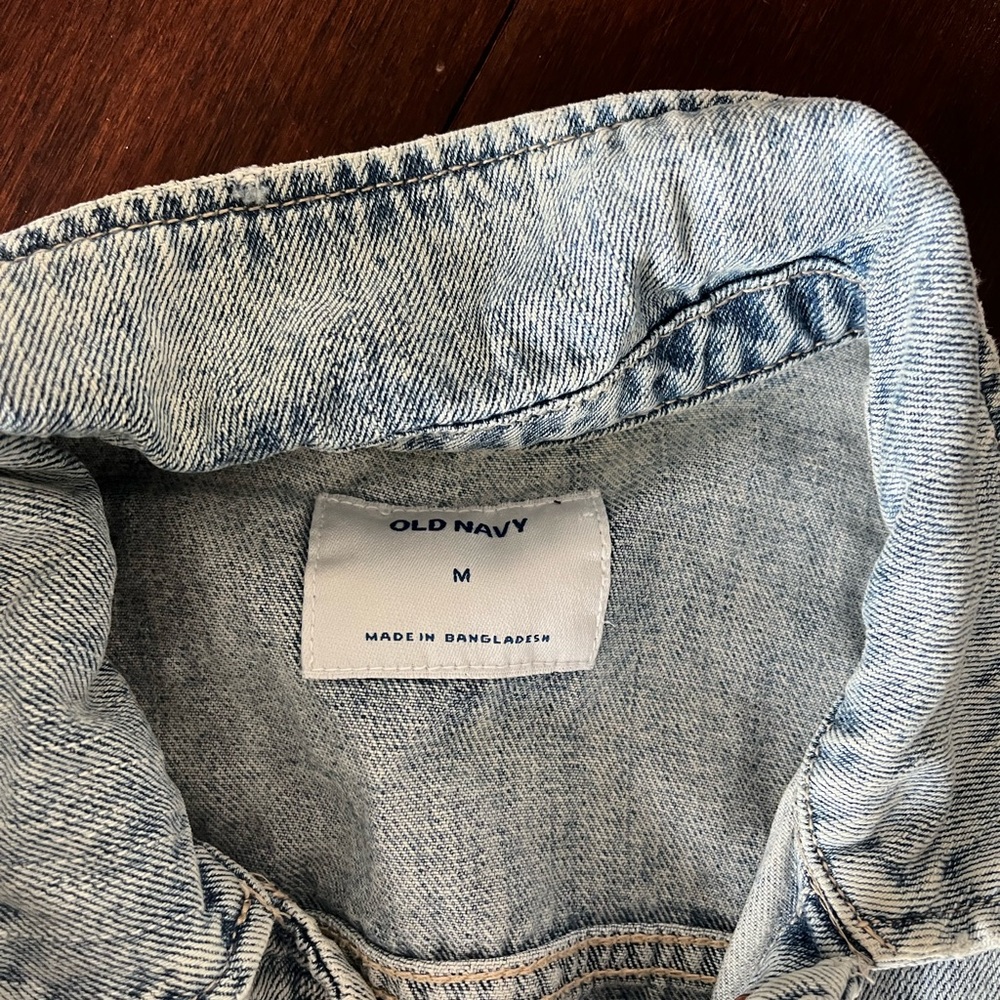 Old Navy Light Blue Denim Jacket - Picture 3 of 4